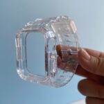 Da un giro moderno a tu estilo con la Correa de Pulso Transparente. Esta innovadora correa combina funcionalidad y elegancia en una sola pieza
