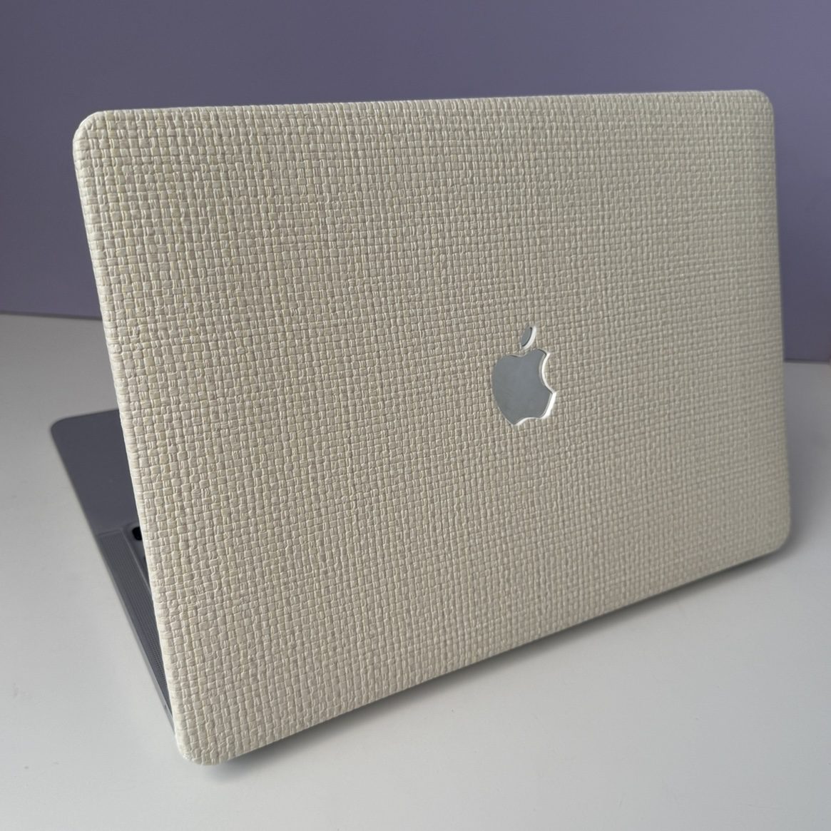 Screenshot Carcasa Lino para MacBook Troquelado (Hueco) - Imagen 1